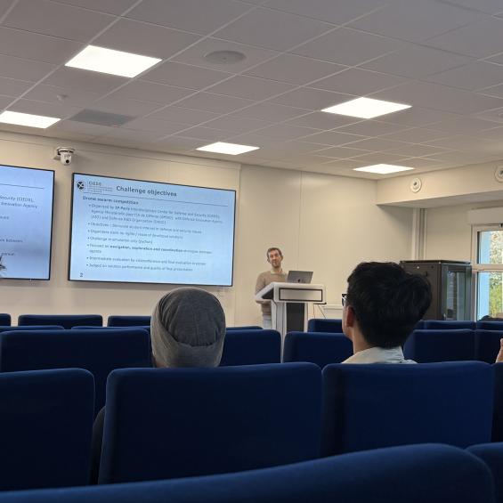 Finale du challenge Swarm Rescue 2025 – 2026 : sauvez des vies en contrôlant un essaim de drones 